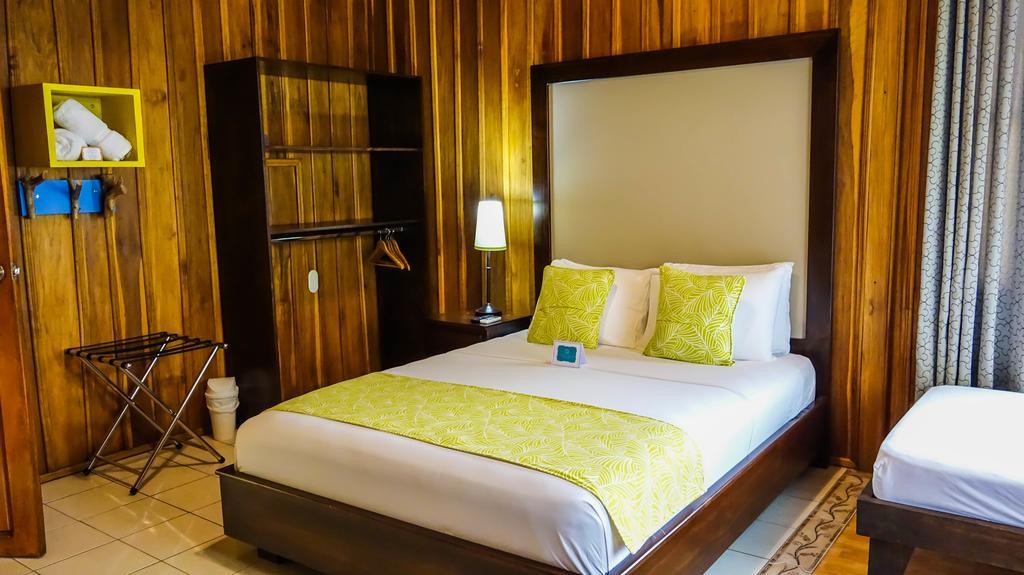 Hotel Tangara Arenal B&B La Fortuna Extérieur photo