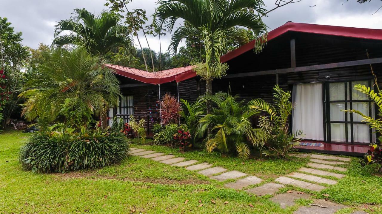 Hotel Tangara Arenal B&B La Fortuna Extérieur photo